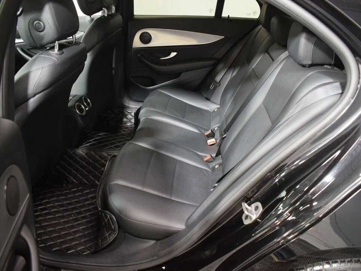 Mercedes-Benz E-Класс 2019 года с пробегом. Фото: #11