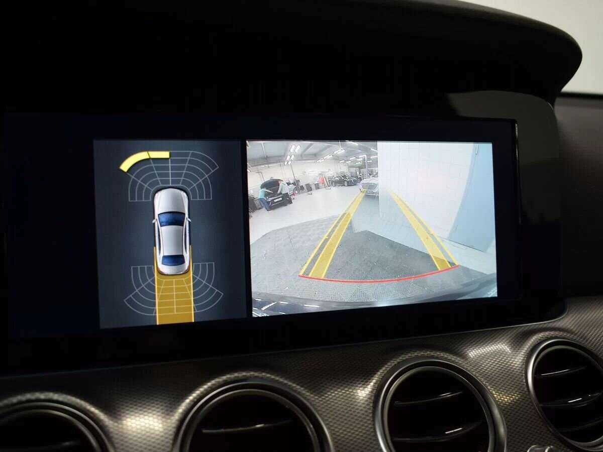 Mercedes-Benz E-Класс 2019 года с пробегом. Фото: #17