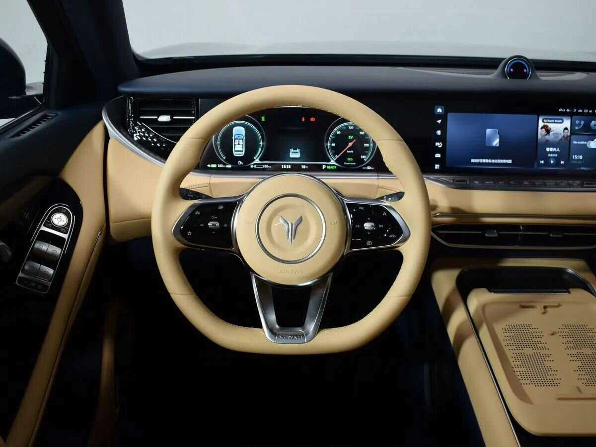 Voyah Free 2023 года с пробегом. Фото: #6