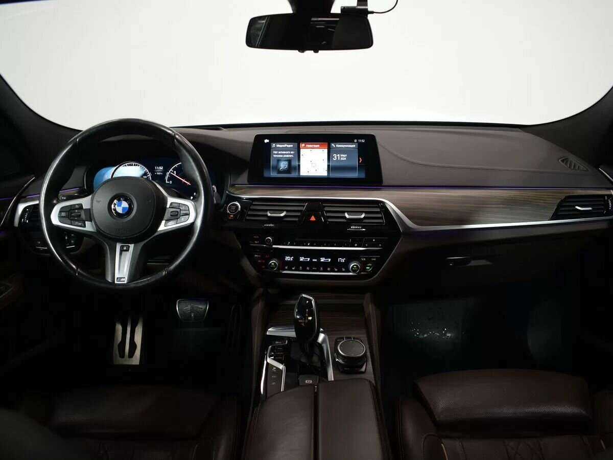 BMW 6 серии 2018 года с пробегом. Фото: #11