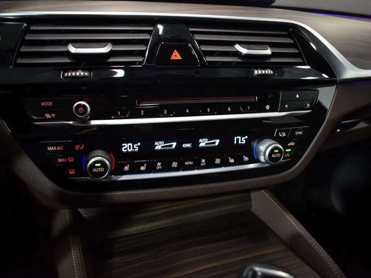 BMW 6 серии 2018 года с пробегом. Фото: #19