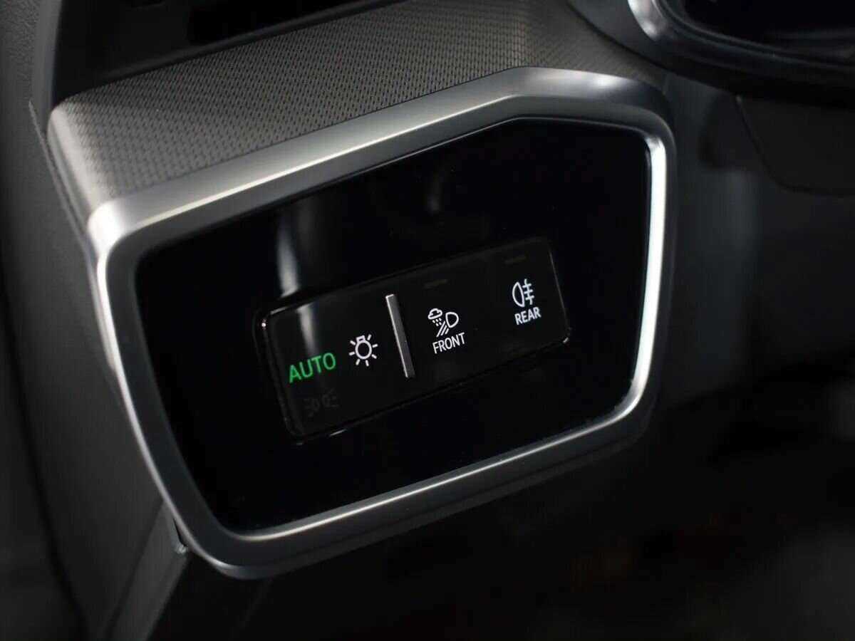 Audi A6 2021 года с пробегом. Фото: #13