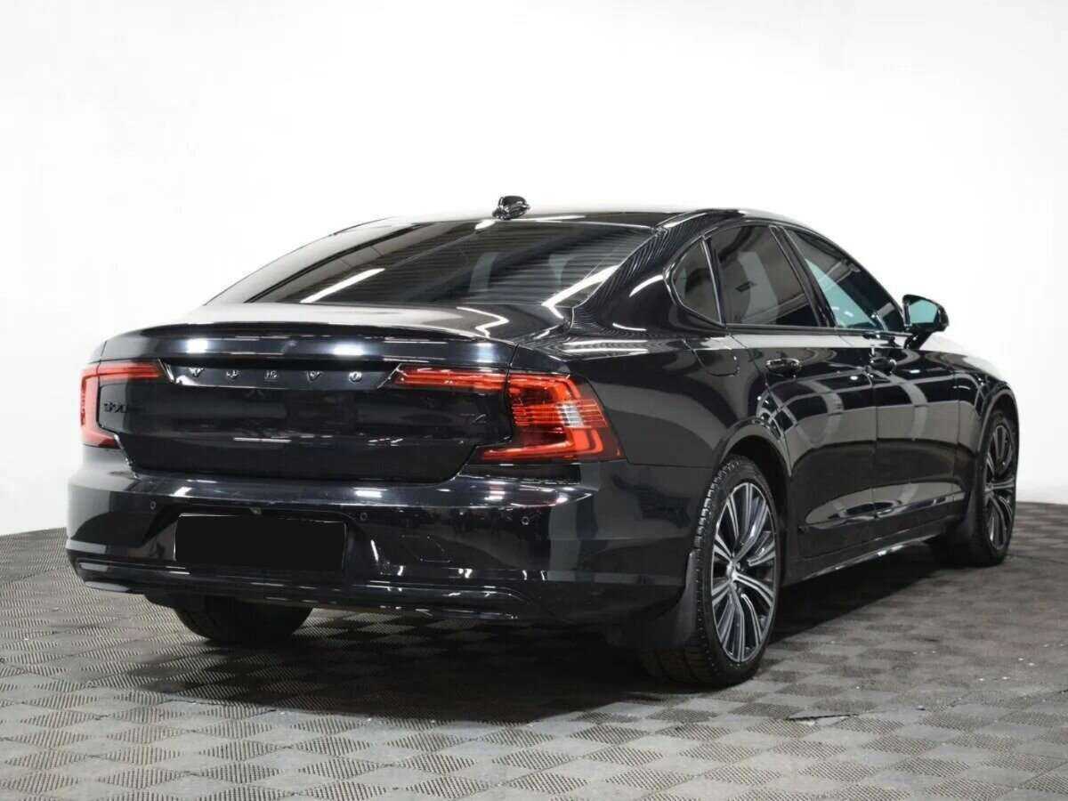 Volvo S90 2021 года с пробегом. Фото: #3