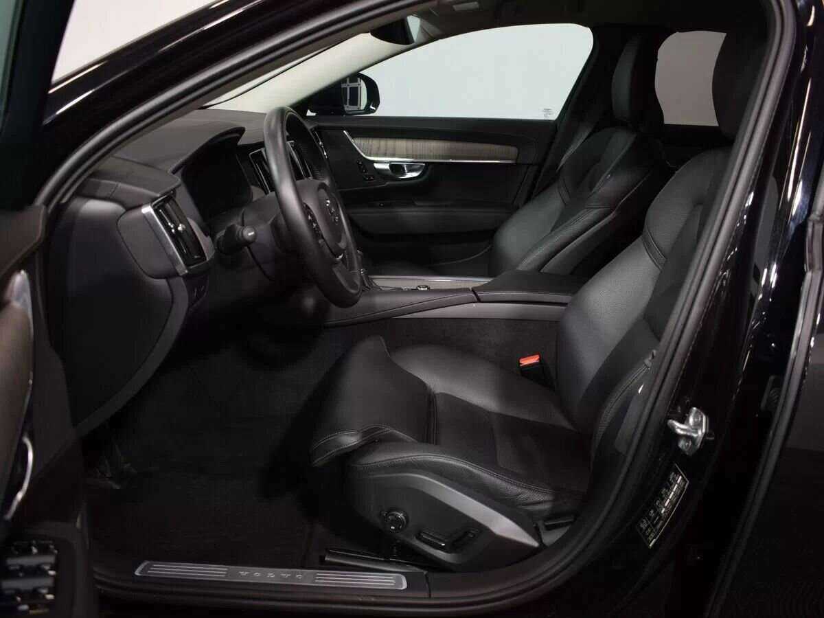 Volvo S90 2021 года с пробегом. Фото: #12