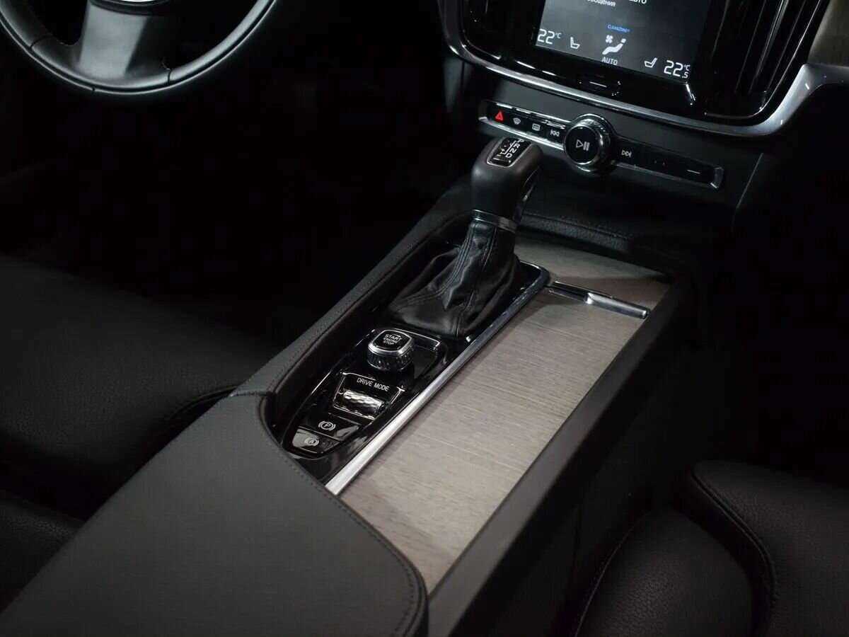 Volvo S90 2021 года с пробегом. Фото: #21