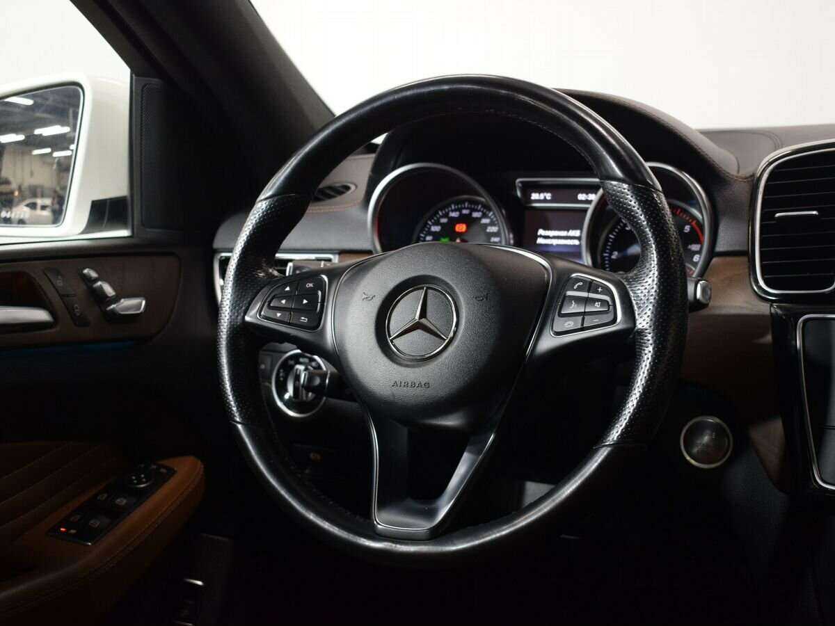 Mercedes-Benz GLE Coupe 2016 года с пробегом. Фото: #9