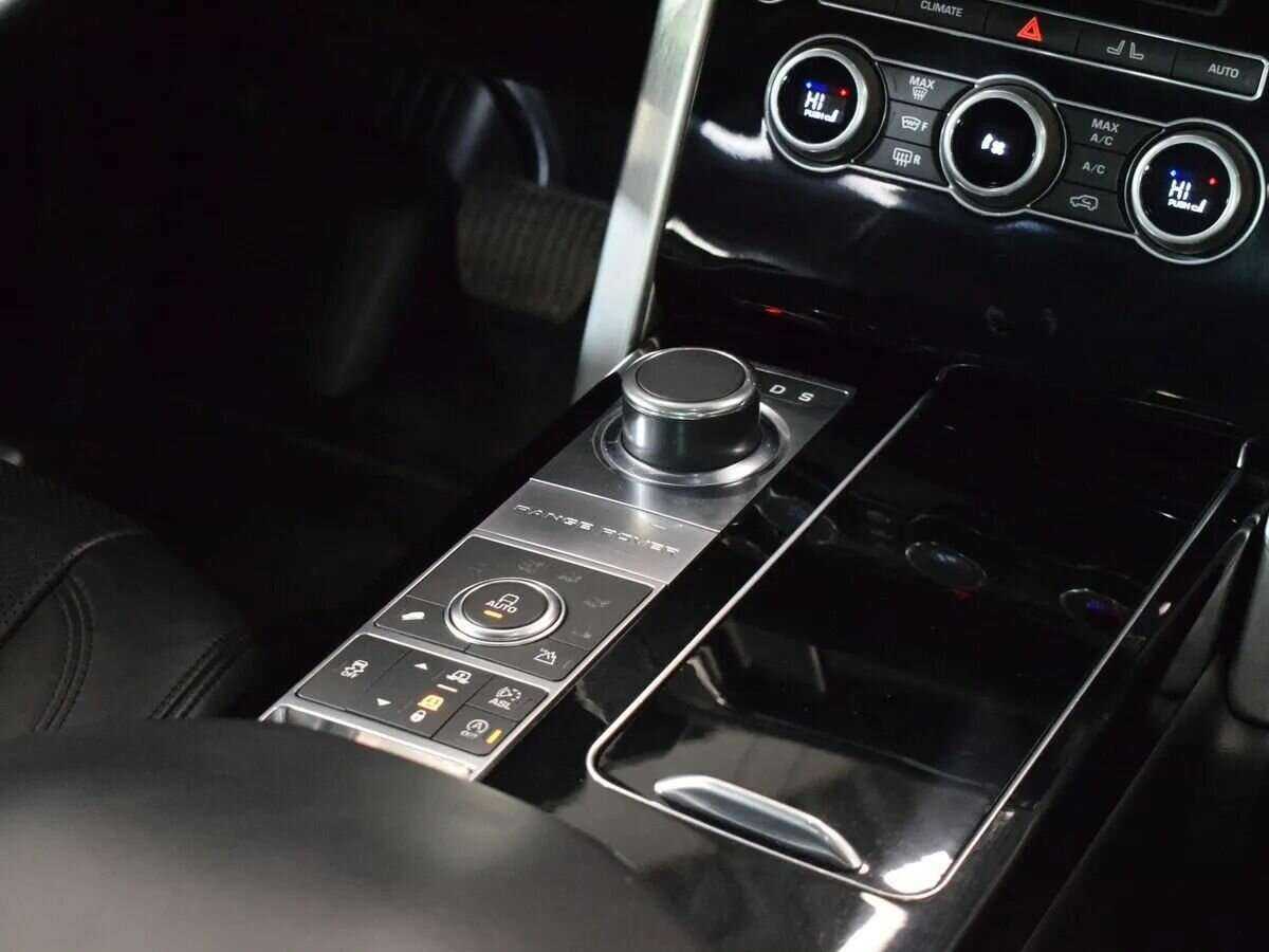 Land Rover Range Rover 2016 года с пробегом. Фото: #19