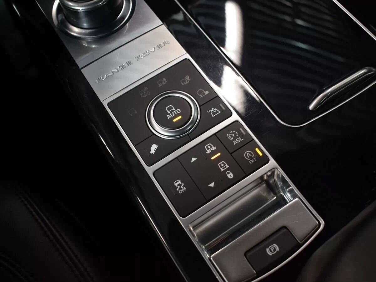 Land Rover Range Rover 2016 года с пробегом. Фото: #25