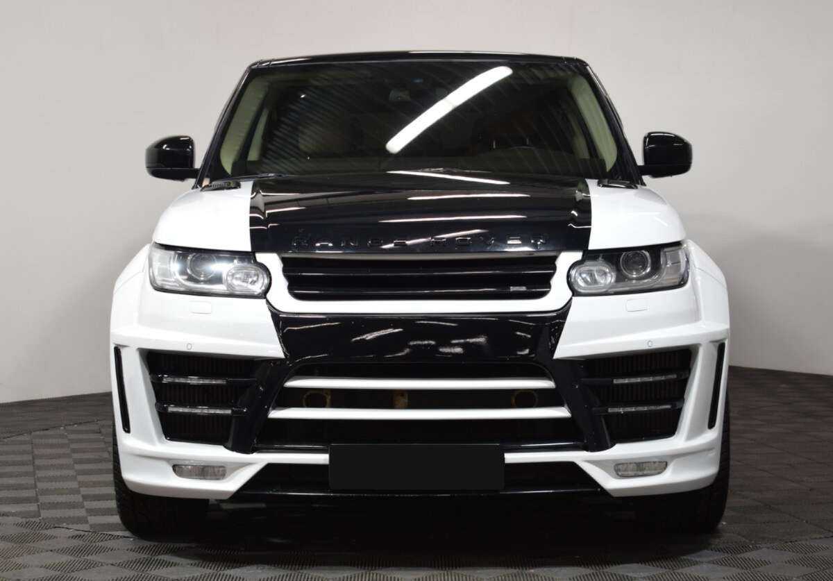 Land Rover Range Rover Sport 2015 года с пробегом. Фото: #1