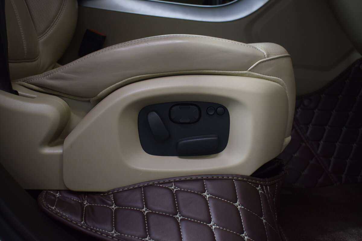 Land Rover Range Rover Sport 2015 года с пробегом. Фото: #21