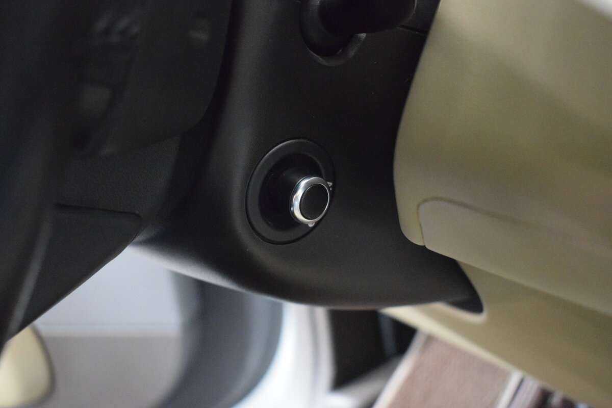 Land Rover Range Rover Sport 2015 года с пробегом. Фото: #23