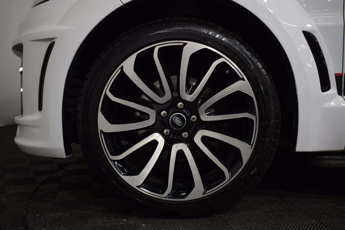 Land Rover Range Rover Sport 2015 года с пробегом. Фото: #35