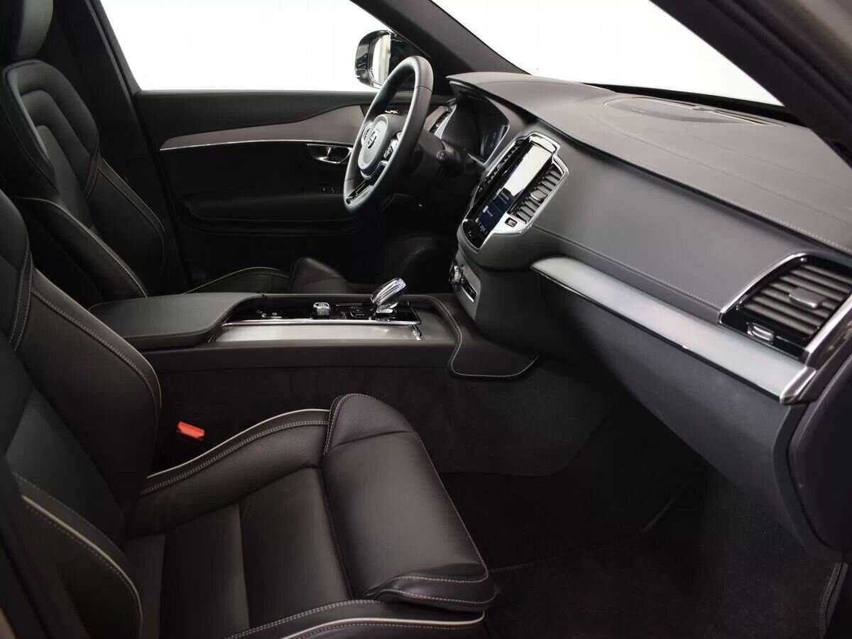 Volvo XC90 2023 года с пробегом. Фото: #6