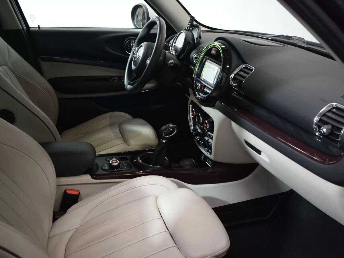 Mini Clubman 2017 года с пробегом. Фото: #6