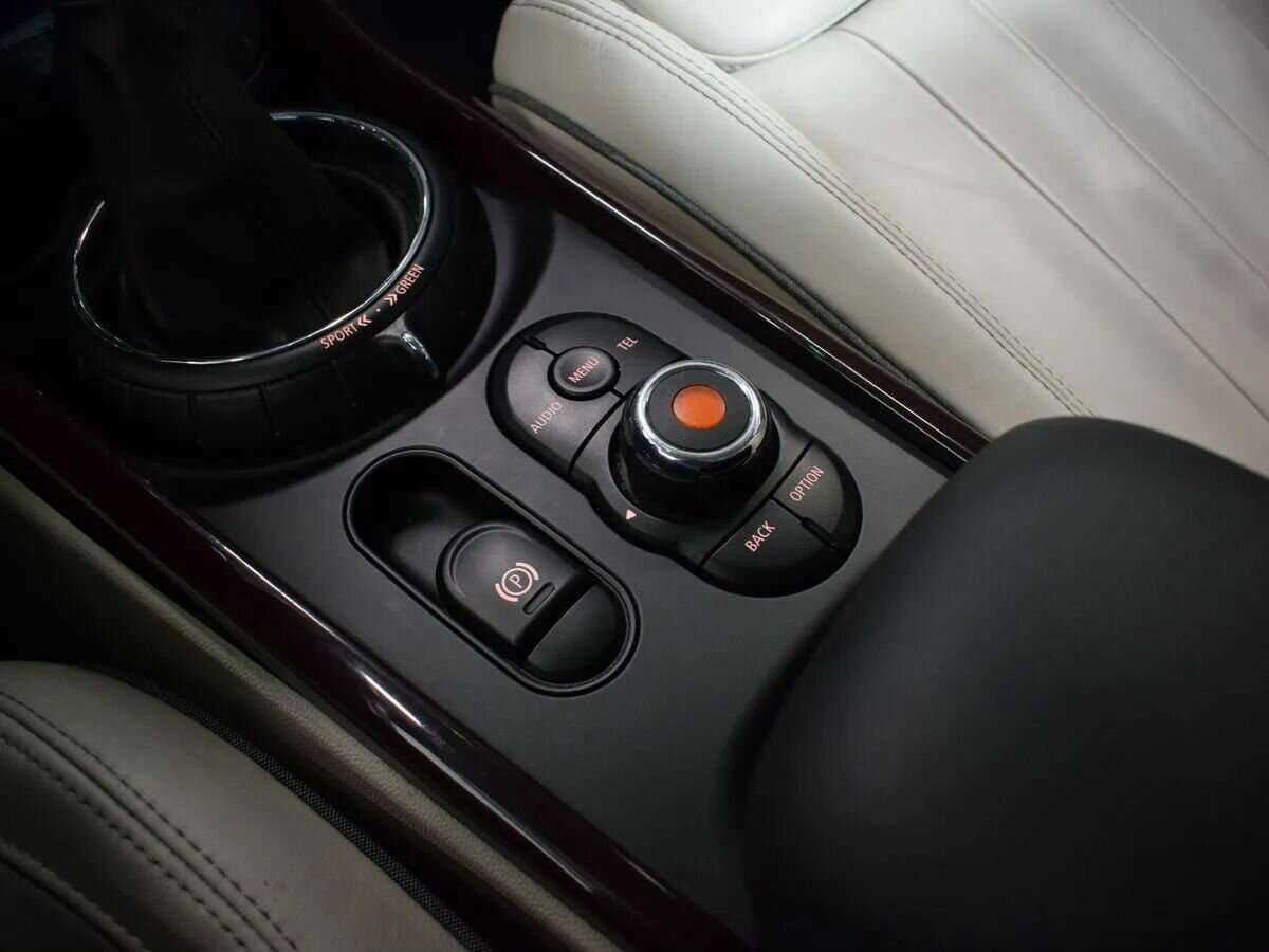 Mini Clubman 2017 года с пробегом. Фото: #19