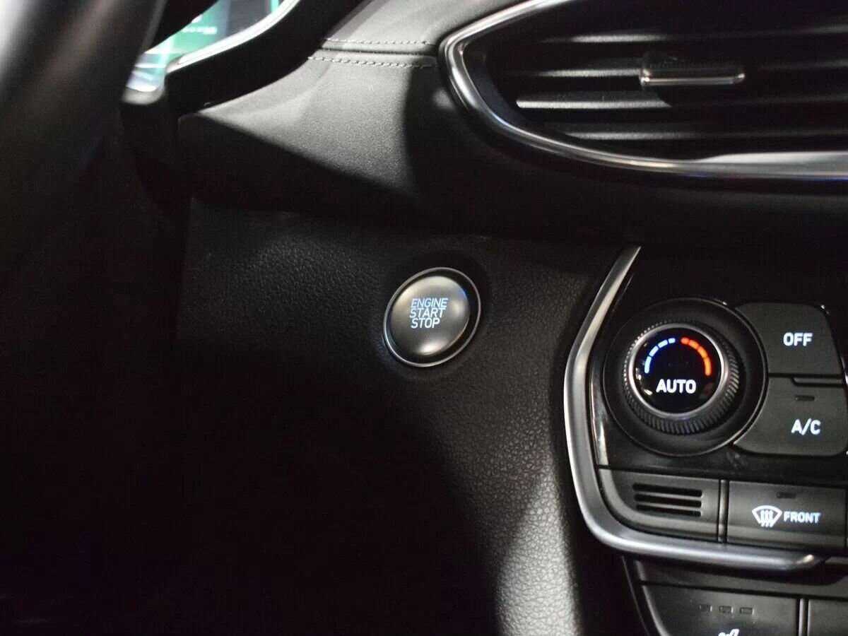 Hyundai Santa Fe 2020 года с пробегом. Фото: #21