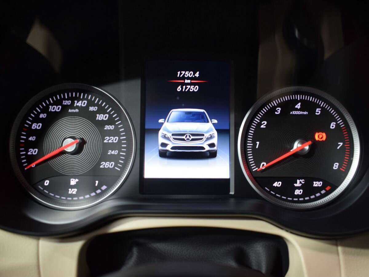 Mercedes-Benz GLC Coupe 2019 года с пробегом. Фото: #15