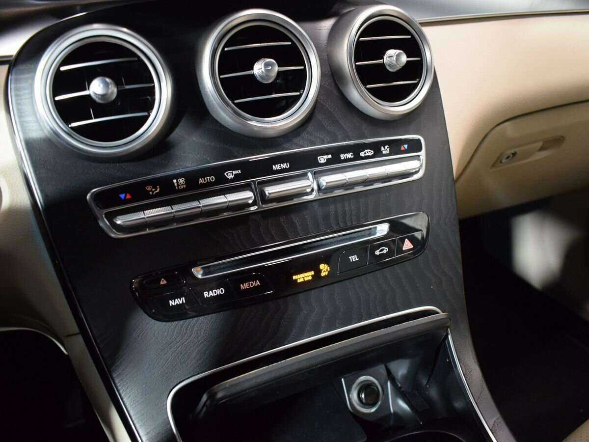 Mercedes-Benz GLC Coupe 2019 года с пробегом. Фото: #17