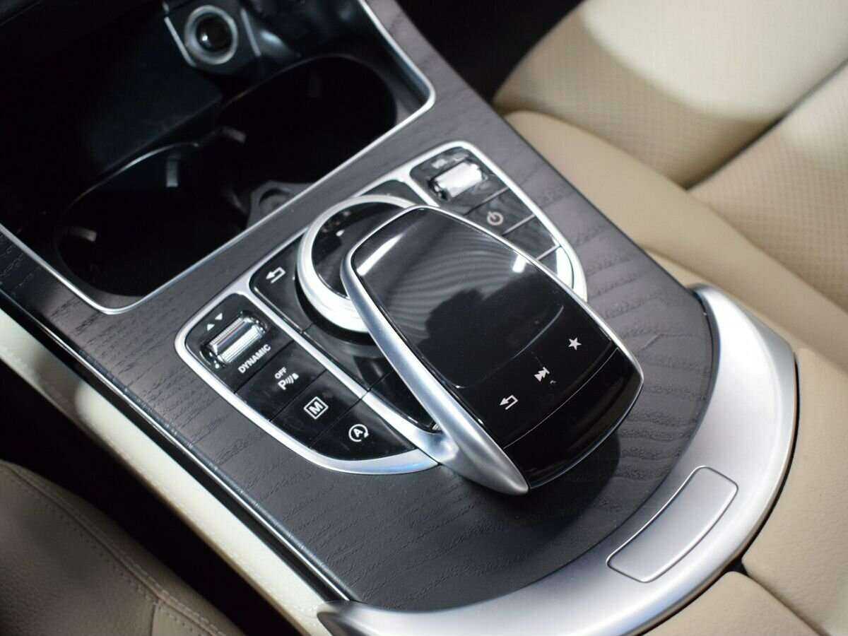 Mercedes-Benz GLC Coupe 2019 года с пробегом. Фото: #18