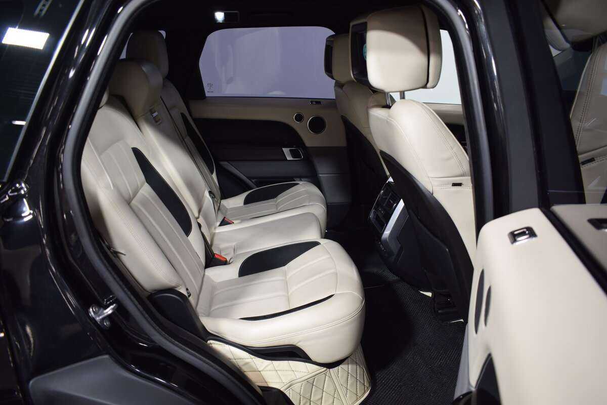 Land Rover Range Rover Sport 2018 года с пробегом. Фото: #12