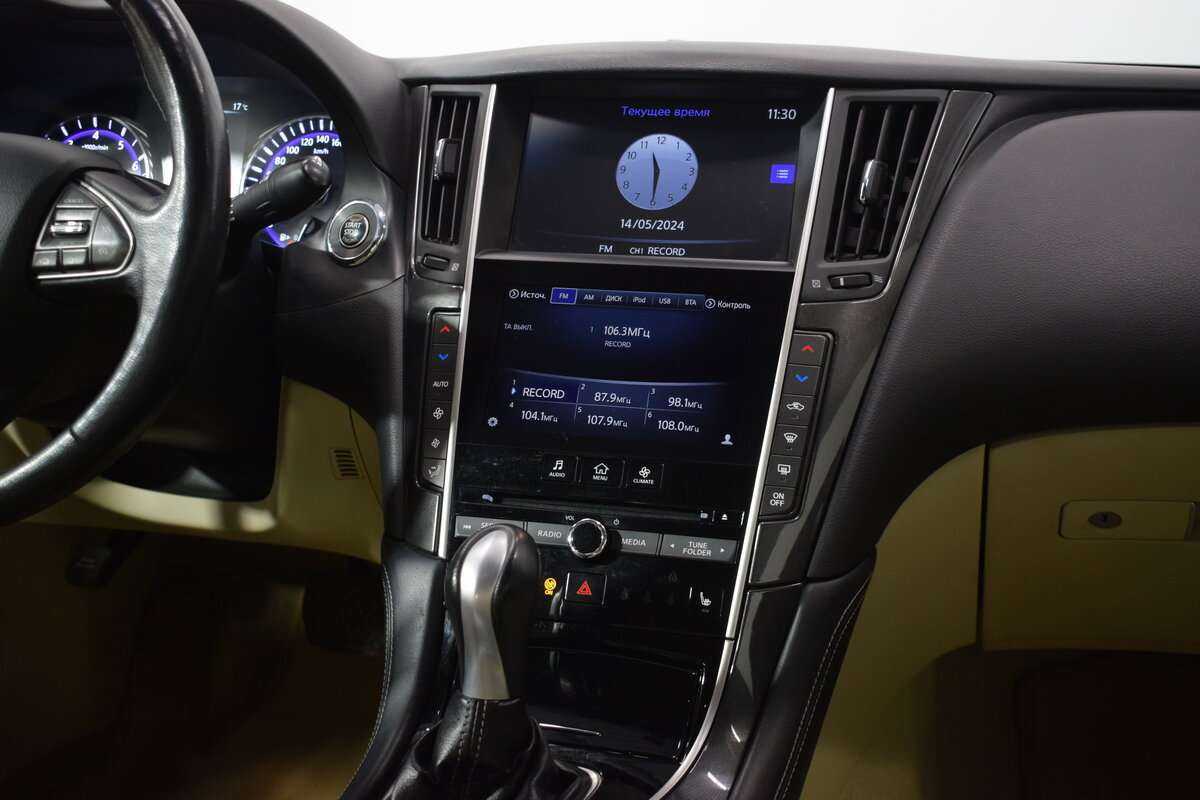 Infiniti Q50 2015 года с пробегом. Фото: #12