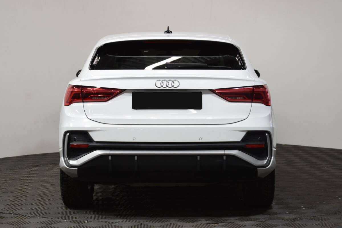 Audi Q3 Sportback 2021 года с пробегом. Фото: #4