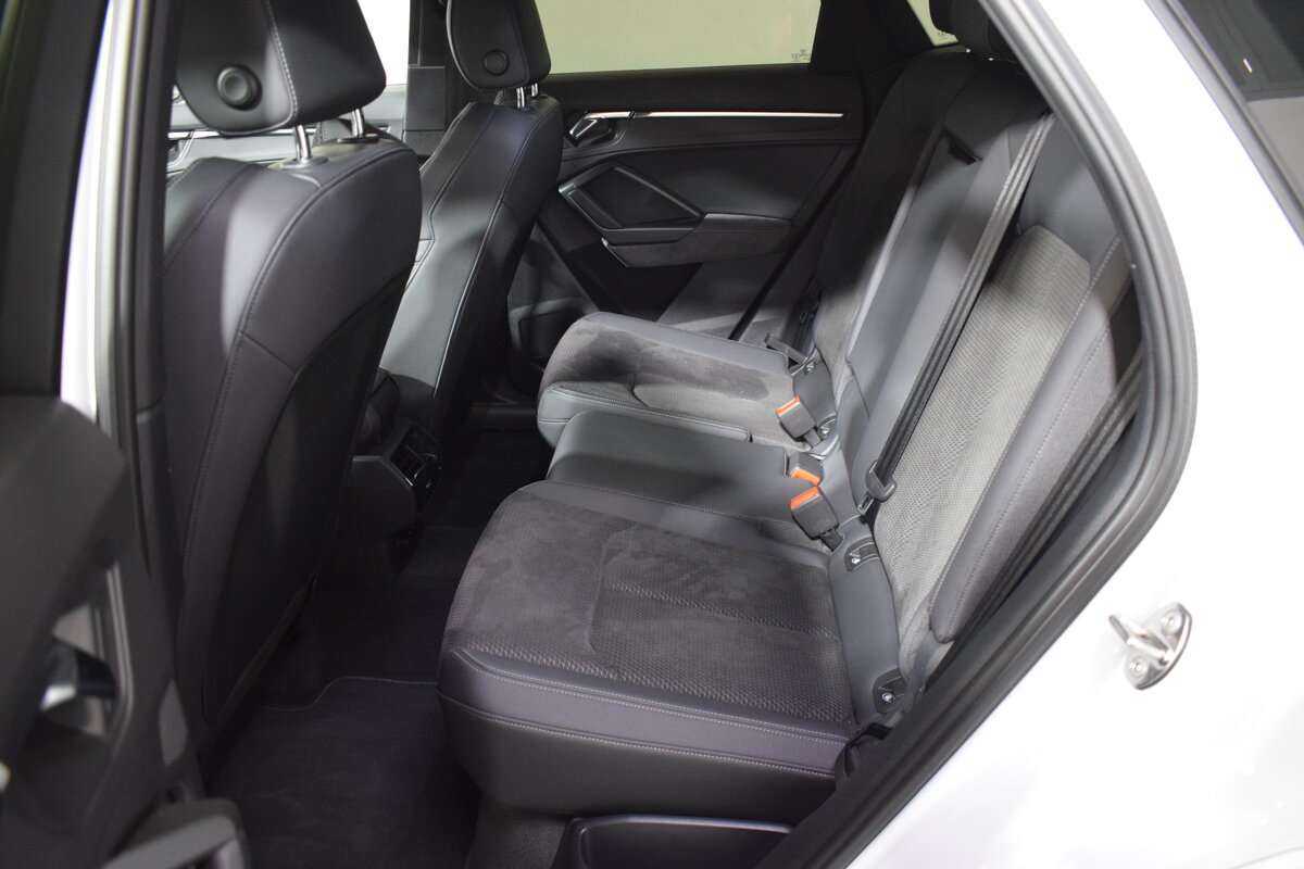 Audi Q3 Sportback 2021 года с пробегом. Фото: #10