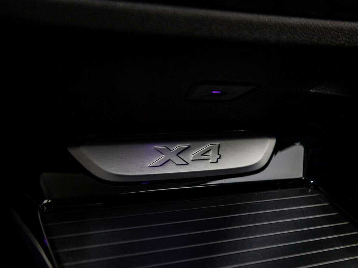 BMW X4 2021 года с пробегом. Фото: #26