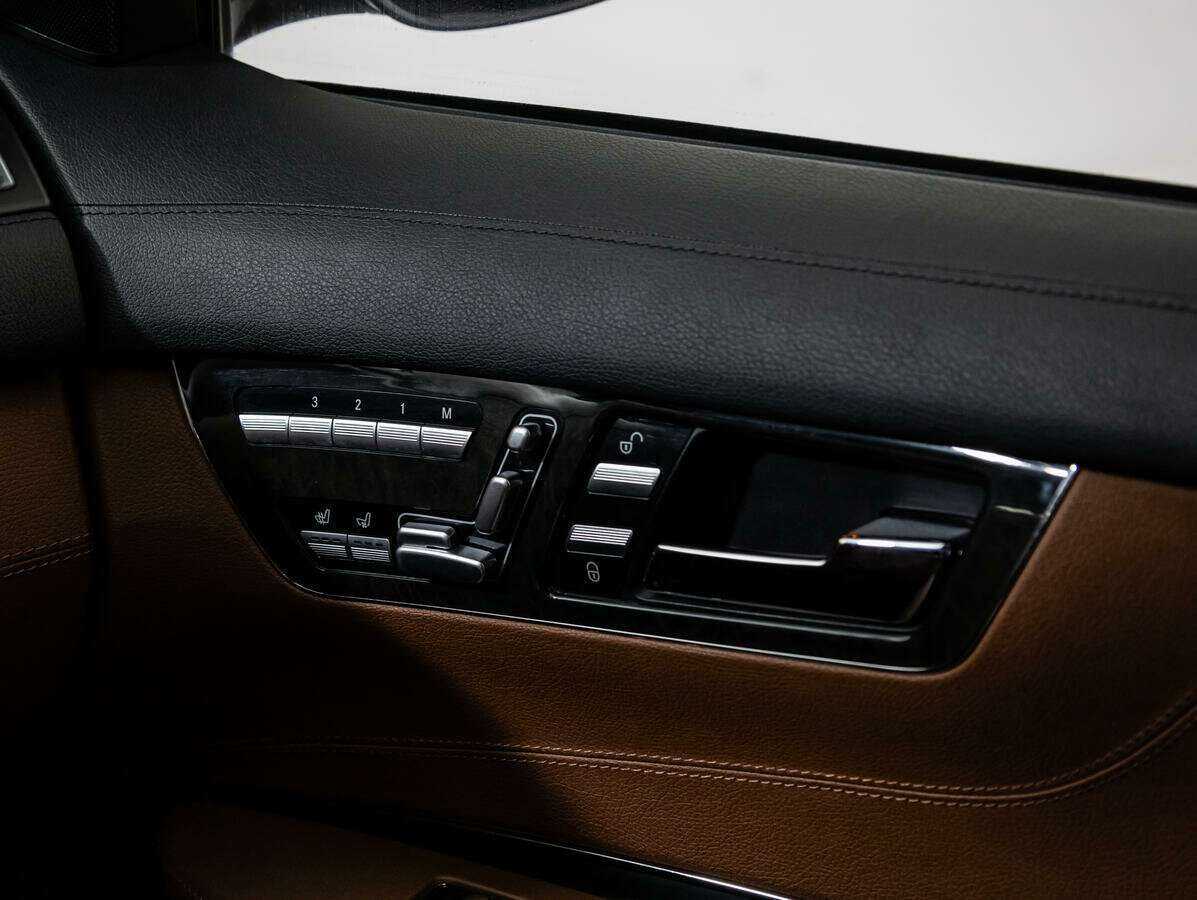 Mercedes-Benz CL-Класс 2008 года с пробегом. Фото: #14