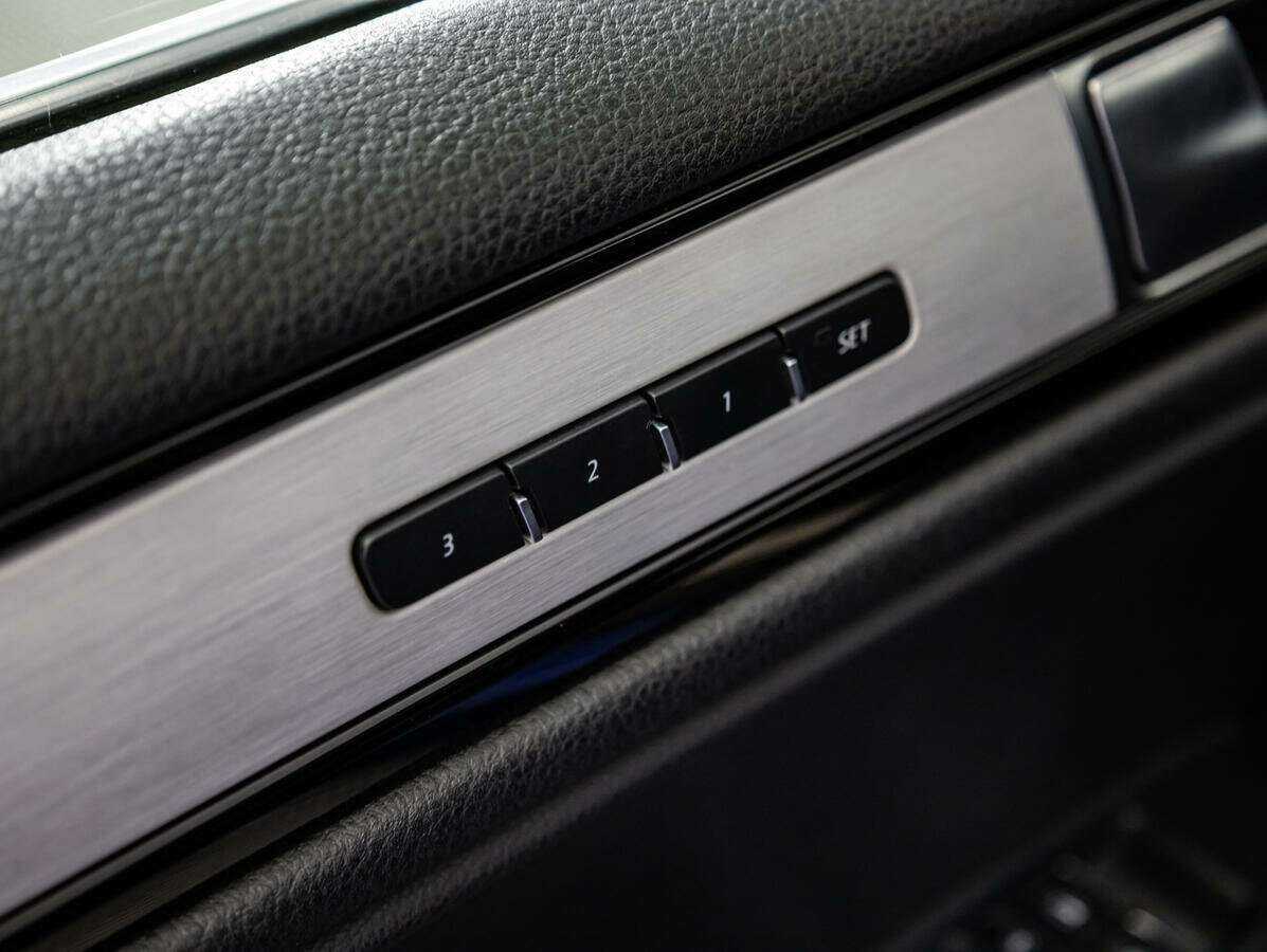 Volkswagen Touareg 2018 года с пробегом. Фото: #16