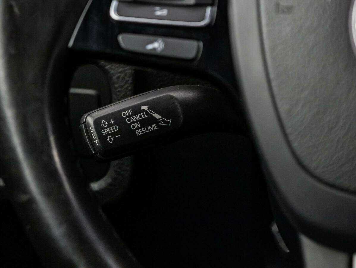 Volkswagen Touareg 2018 года с пробегом. Фото: #18