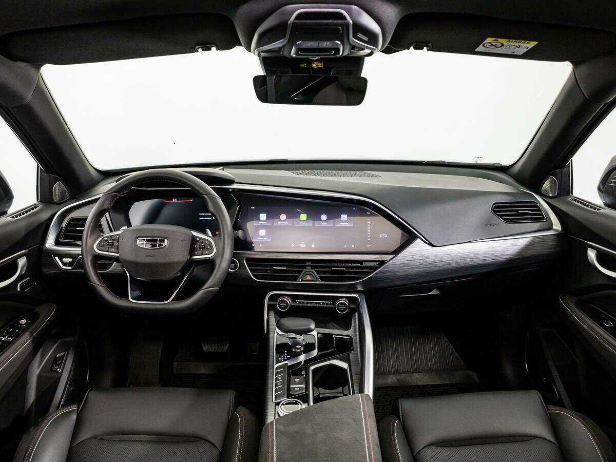 Geely Tugella 2022 года с пробегом. Фото: #12