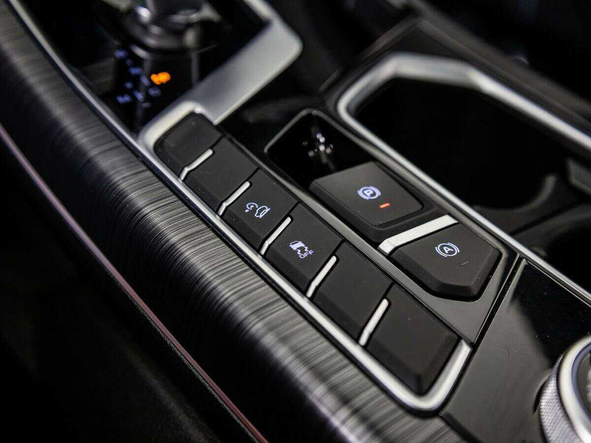 Geely Tugella 2022 года с пробегом. Фото: #14