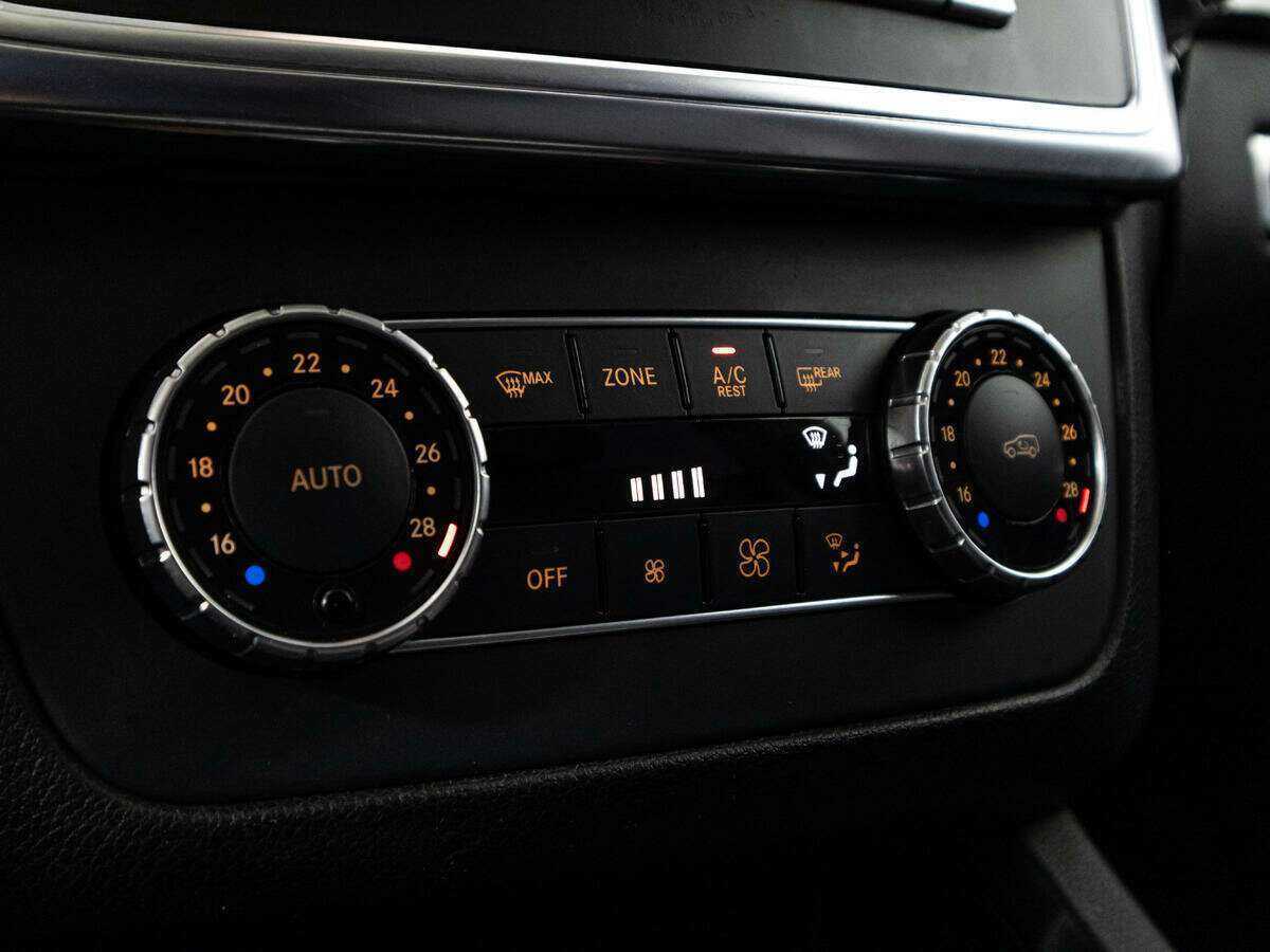 Mercedes-Benz GL-Класс 2014 года с пробегом. Фото: #19