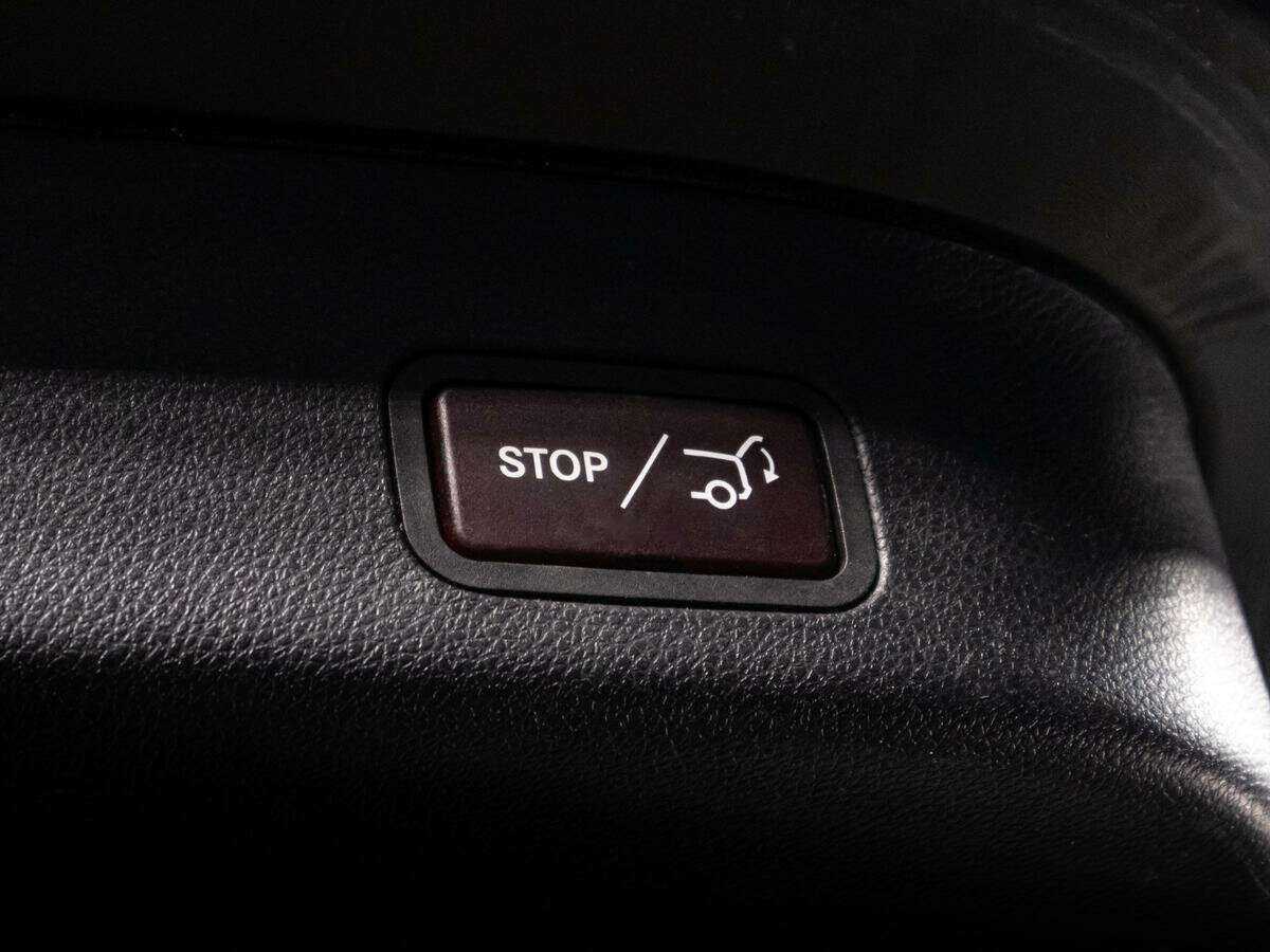 Mercedes-Benz GL-Класс 2014 года с пробегом. Фото: #21