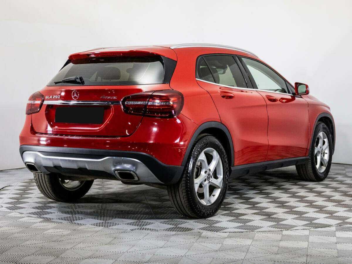 Mercedes-Benz GLA 2017 года с пробегом. Фото: #3
