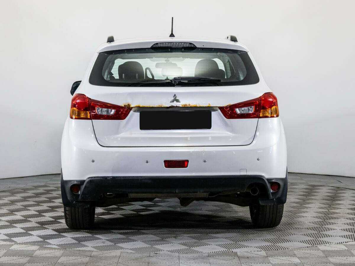 Б/У Митсубиши АС-Икс 2014 года. Фото: #5