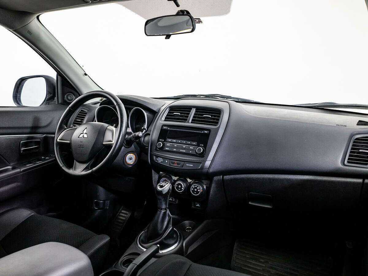 Б/У Митсубиши АС-Икс 2014 года. Фото: #7