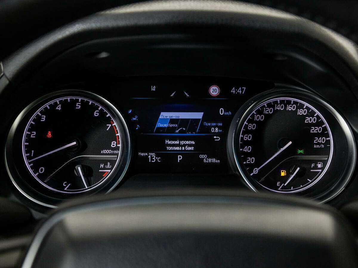 Toyota Camry 2021 года с пробегом. Фото: #9