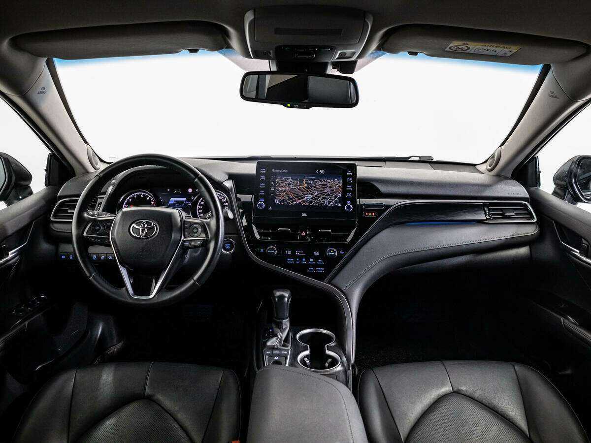 Toyota Camry 2021 года с пробегом. Фото: #10