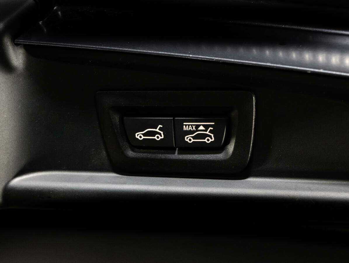 BMW 5 серии 2012 года с пробегом. Фото: #24