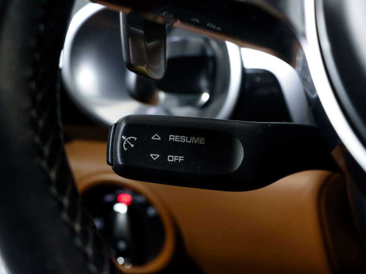 Porsche Cayenne 2016 года с пробегом. Фото: #15