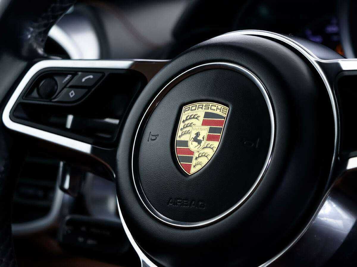 Porsche Cayenne 2016 года с пробегом. Фото: #19