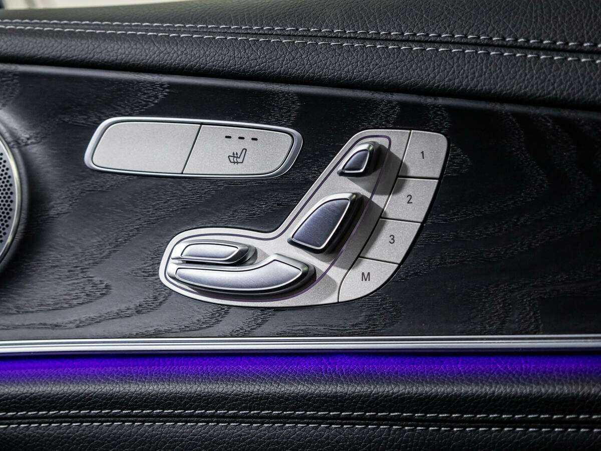 Mercedes-Benz E-Класс 2019 года с пробегом. Фото: #17