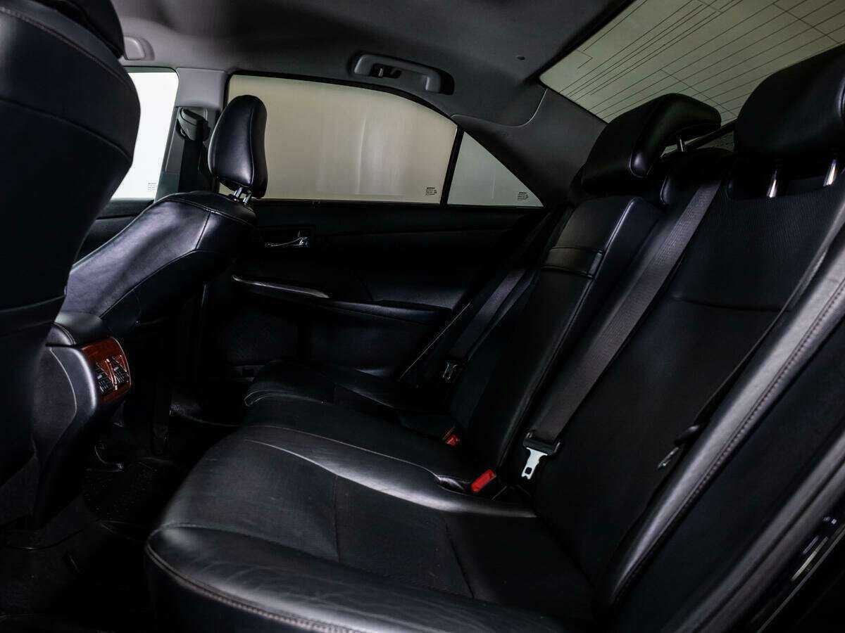 Toyota Camry 2013 года с пробегом. Фото: #9