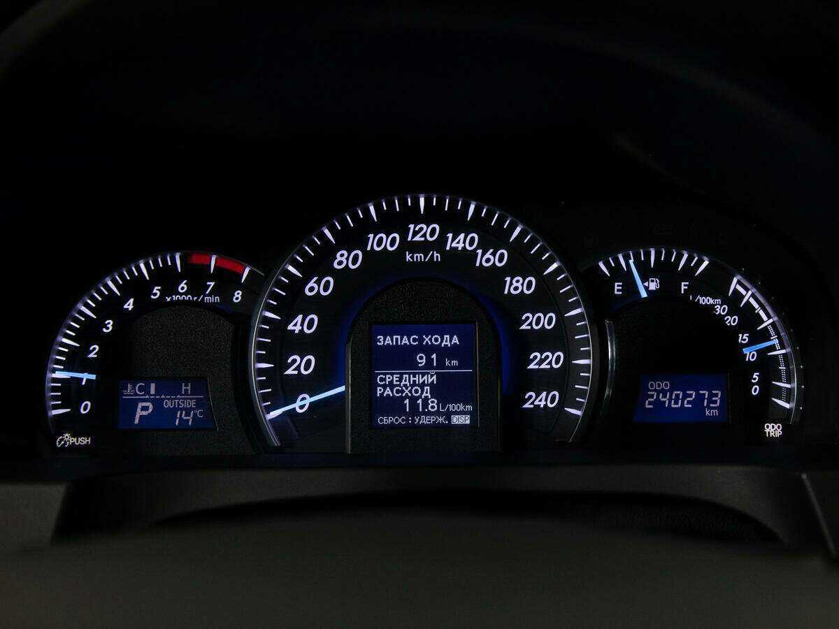 Toyota Camry 2013 года с пробегом. Фото: #11