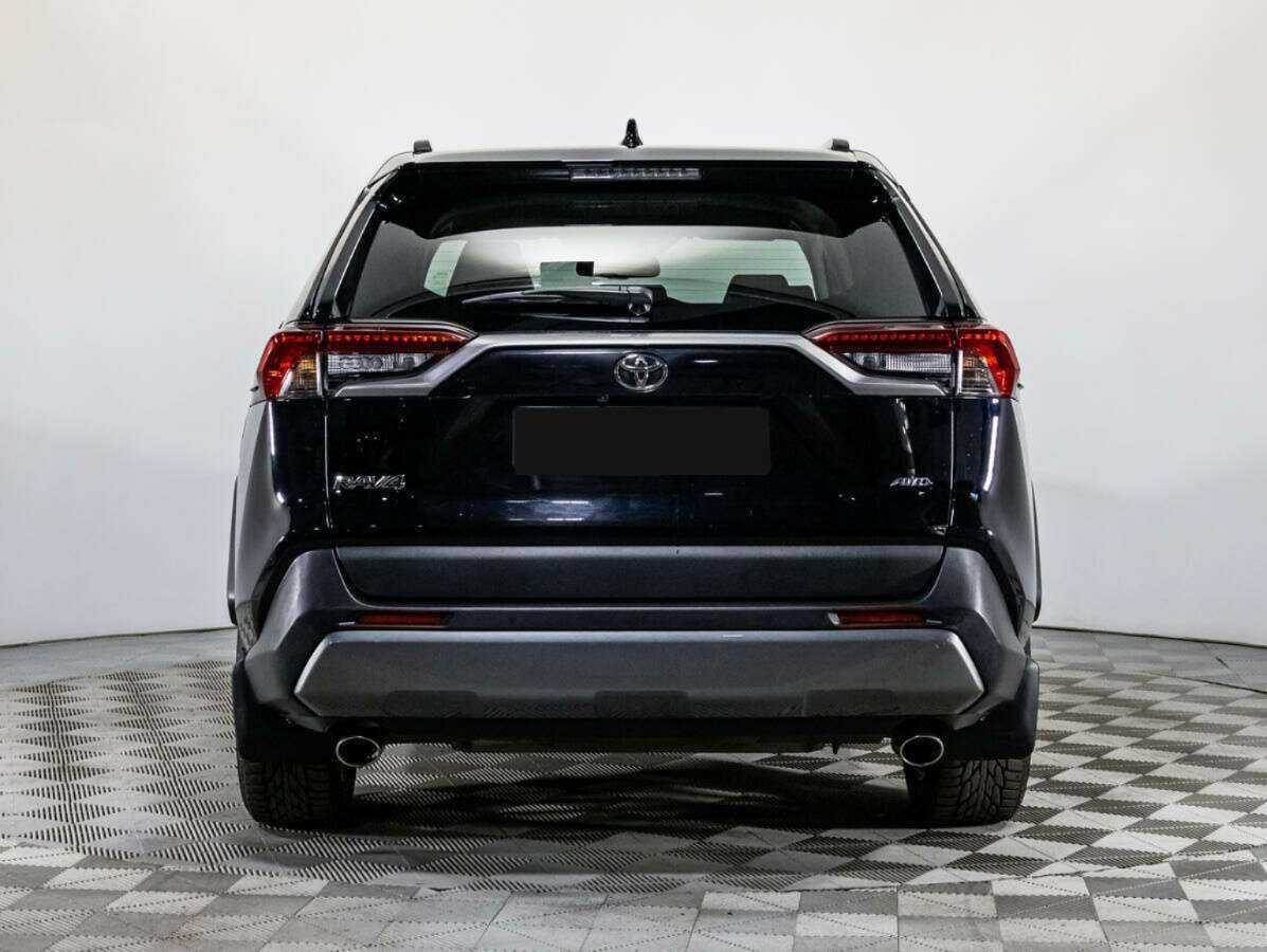 Toyota RAV4 2022 года с пробегом. Фото: #4