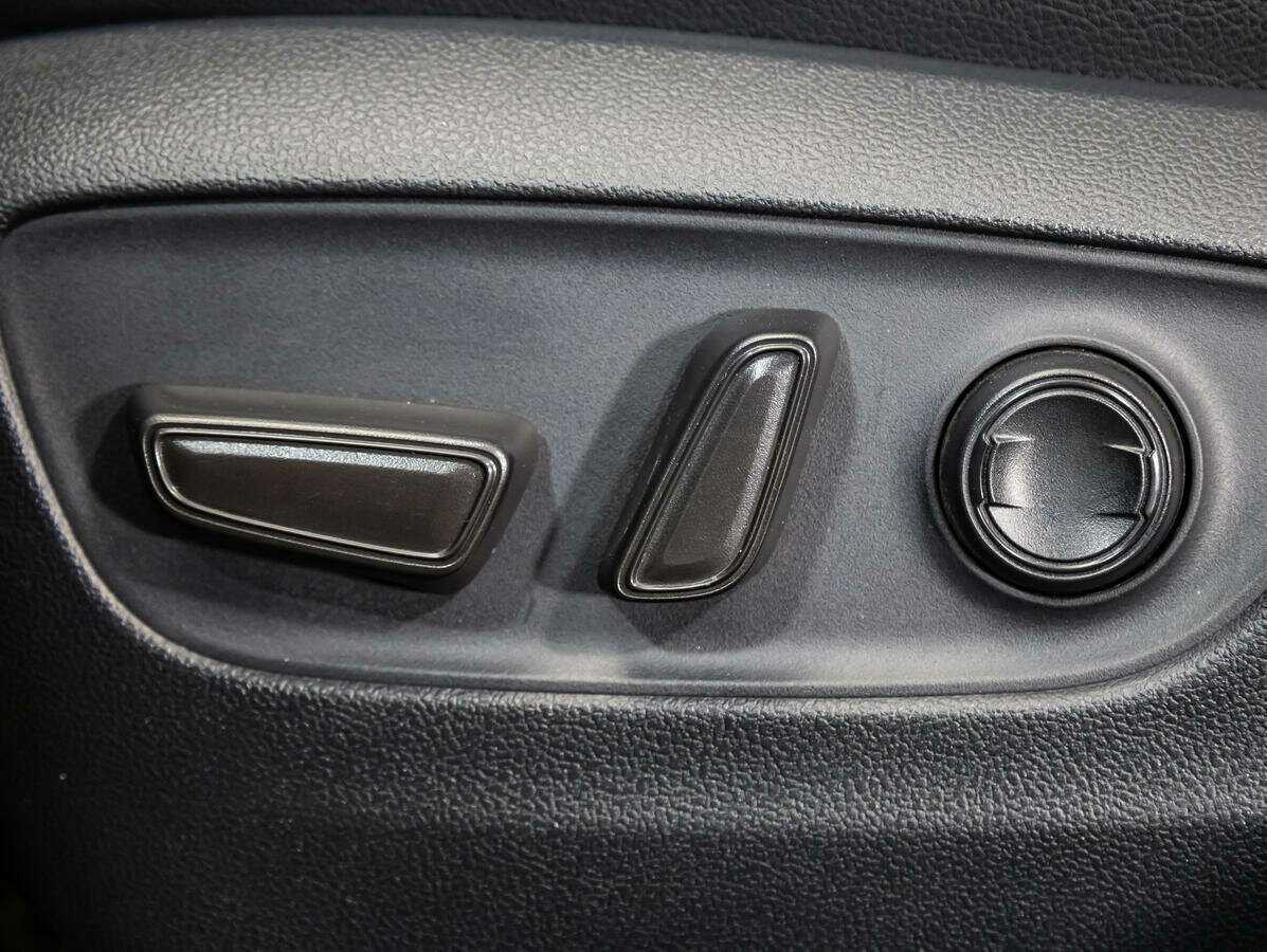 Toyota RAV4 2022 года с пробегом. Фото: #14