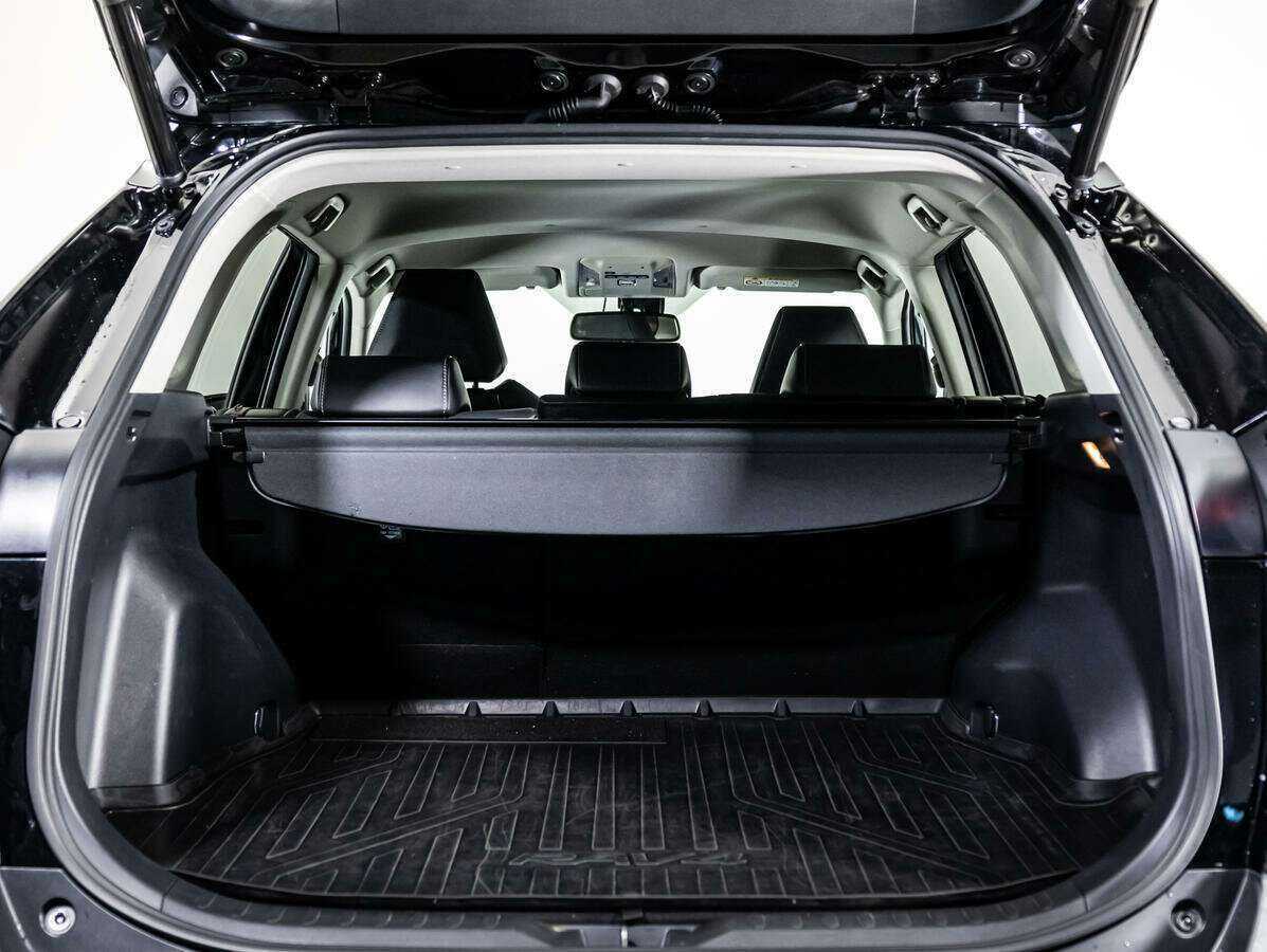 Toyota RAV4 2022 года с пробегом. Фото: #16