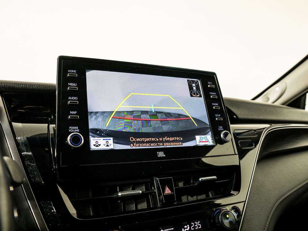 Toyota Camry 2021 года с пробегом. Фото: #11